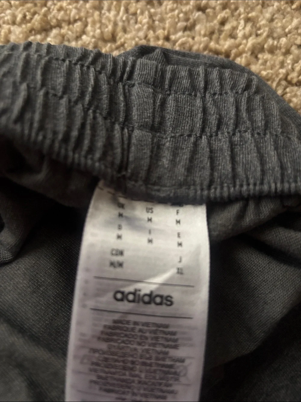 adidas slim jogger